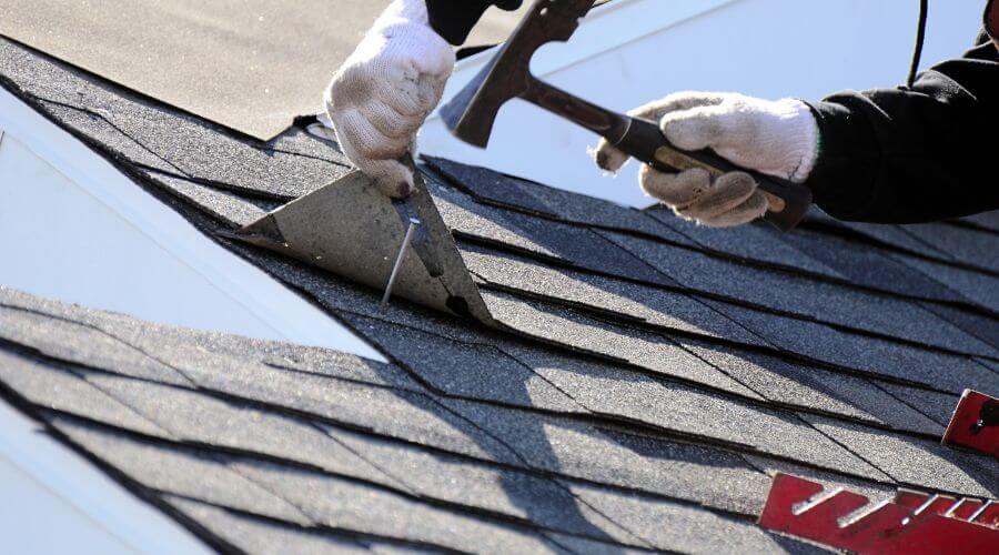 Professional Flat Roofing Installation in Ford City, PA